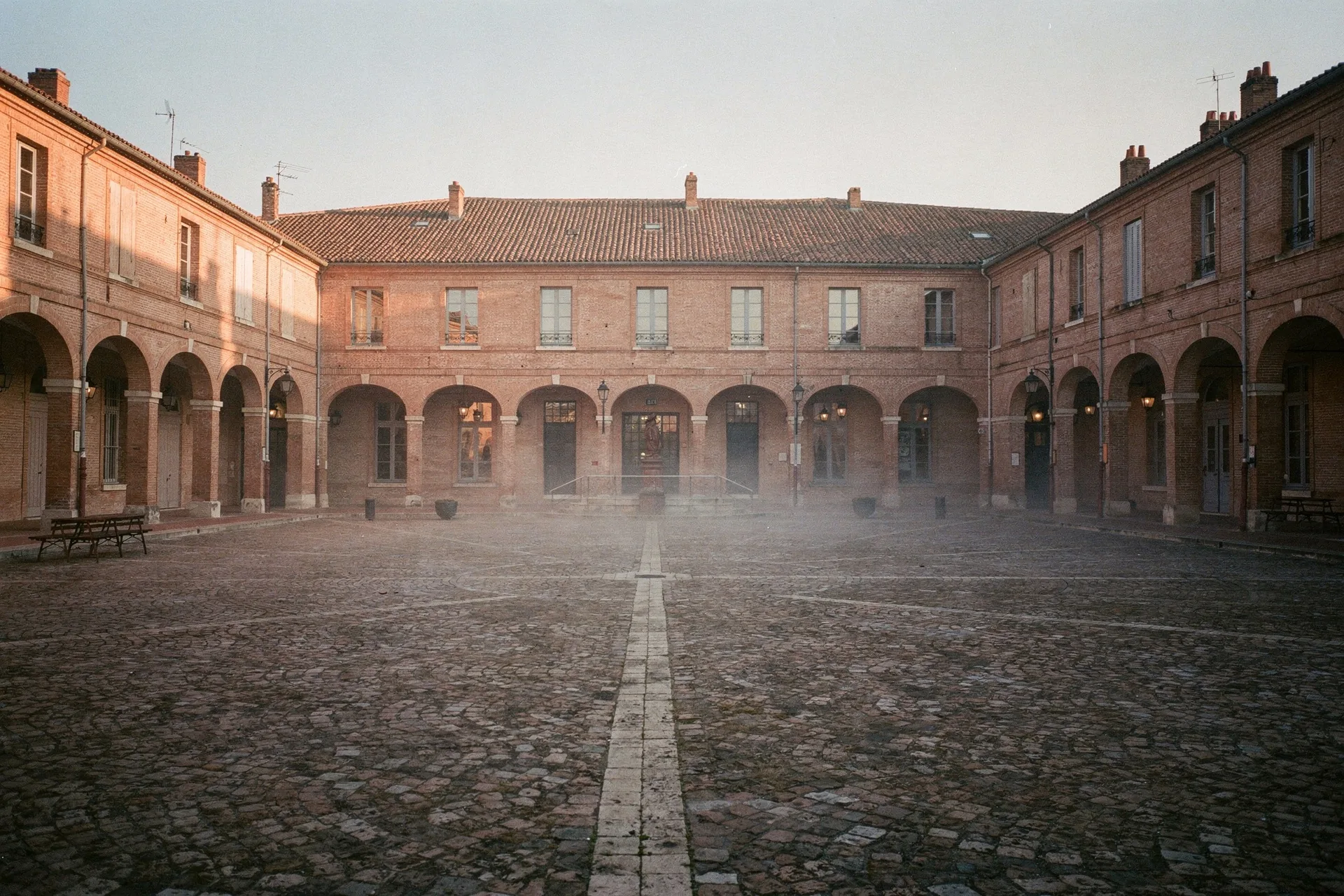 Toits et panorama de Montauban